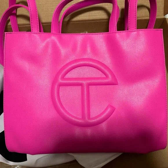 MEDIUM TELFAR BAG- AZALEA - Picture 1 of 5